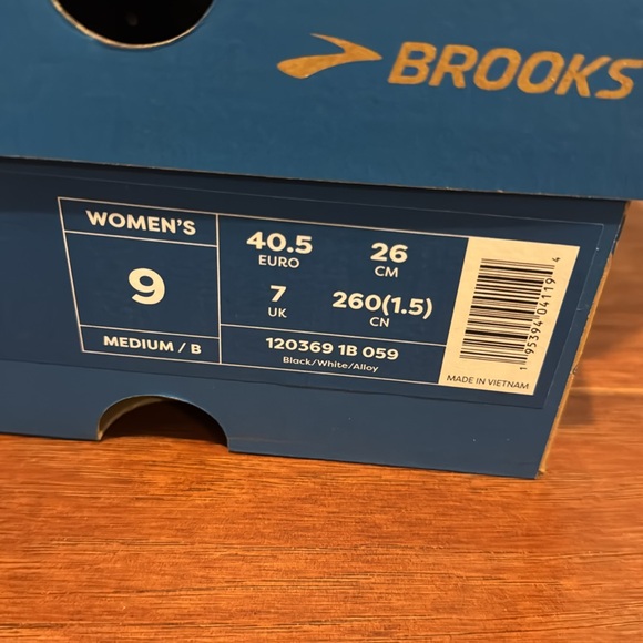 Brooks glycerin 20 women’s sneakers, athletic shoes size 9, neutral medium width - Picture 3 of 9